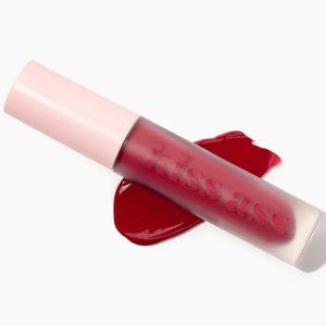 KISSASS Matte Liquid Lipstick in CLASSY (Red)